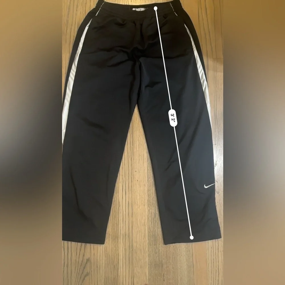 Nike Basketball Pants-Size Medium